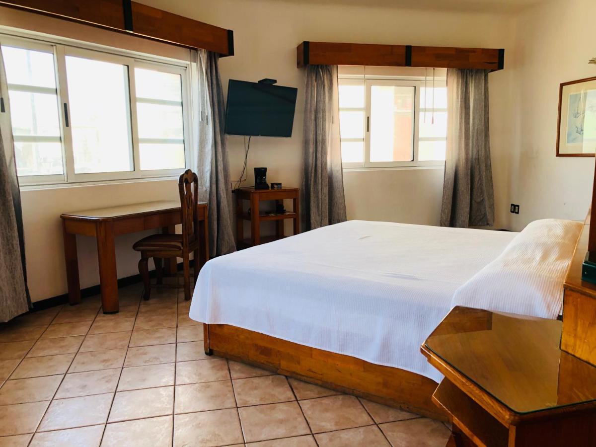 Отель Casa Tobala Oaxaca Экстерьер фото